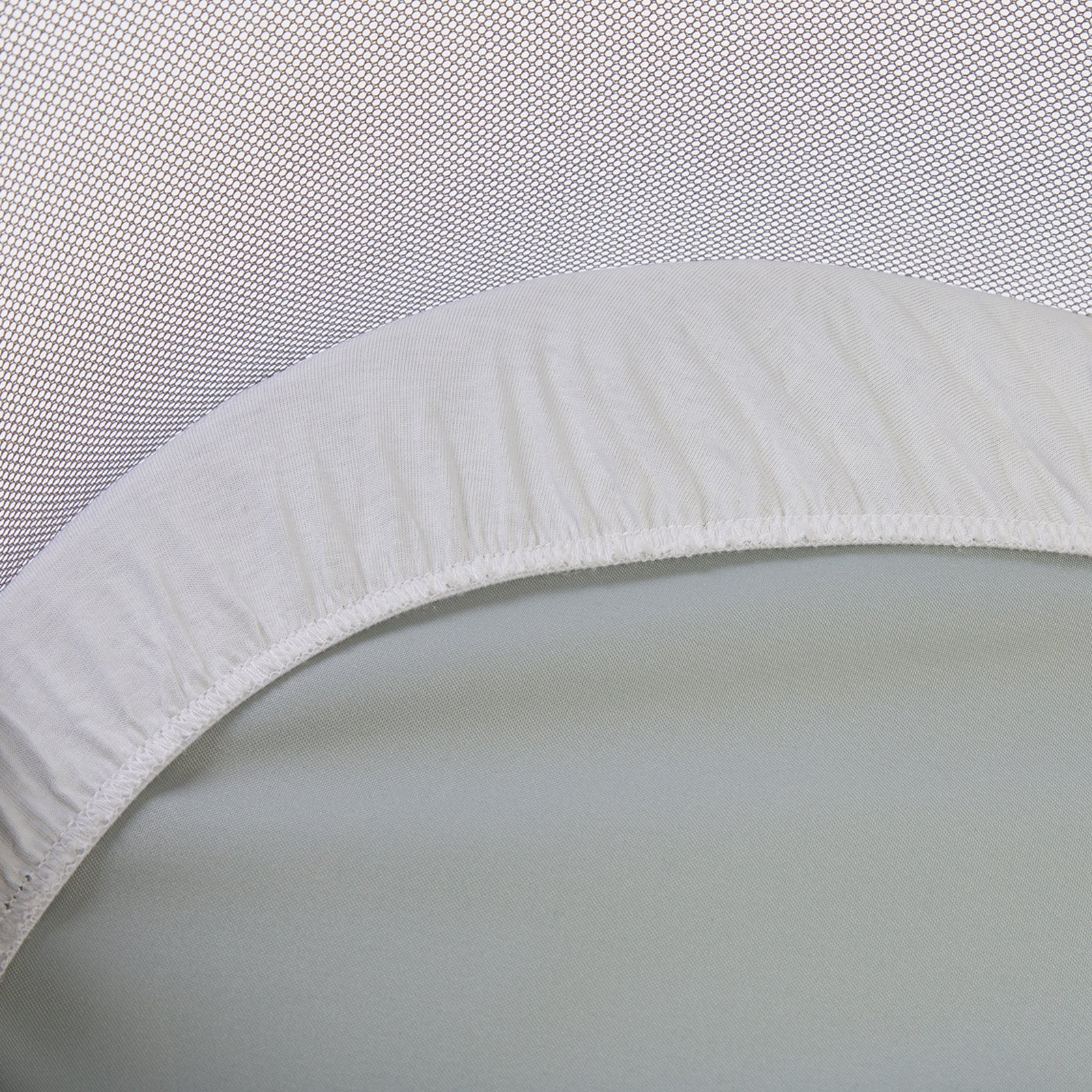 White - IMP02635